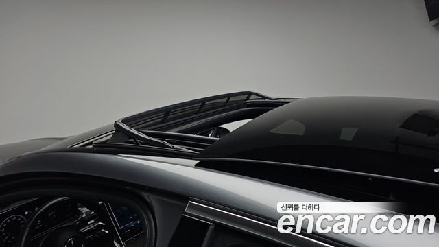 Mercedes-Benz C-Class C300 4MATIC AMG Line