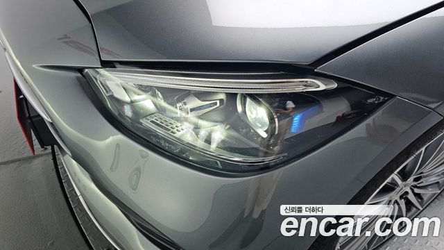Mercedes-Benz C-Class C300 4MATIC AMG Line