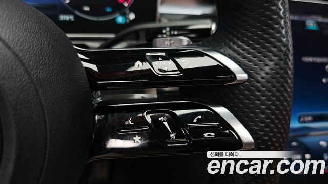 Mercedes-Benz C-Class C300 4MATIC AMG Line