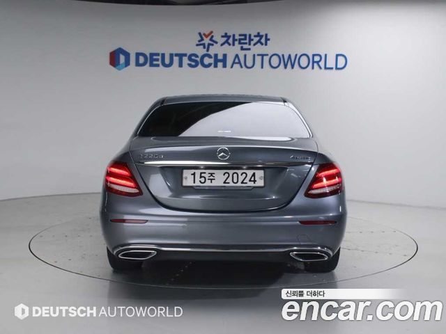 Mercedes-Benz E-Class E220d 4MATIC Exclusive