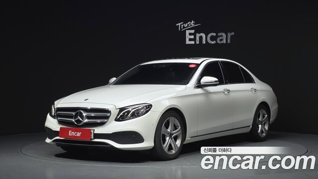 Mercedes-Benz E-Class E200 Avantgarde