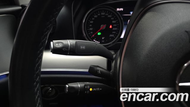 Mercedes-Benz E-Class E200 Avantgarde