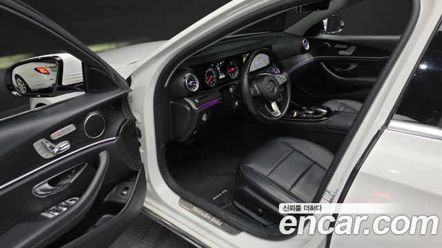 Mercedes-Benz E-Class E220d Avantgarde