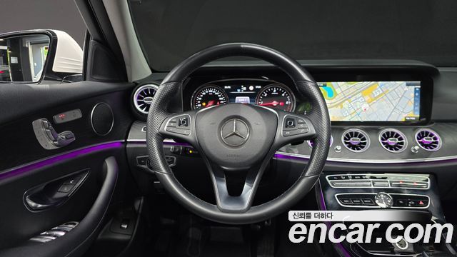 Mercedes-Benz E-Class E220d Avantgarde