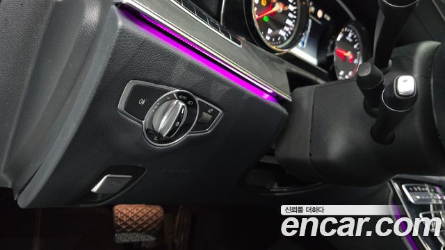 Mercedes-Benz E-Class E220d Avantgarde
