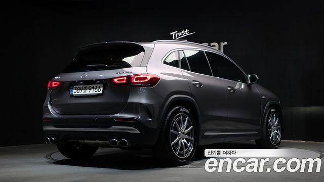 Mercedes-Benz GLA-Class GLA45 AMG 4MATIC+
