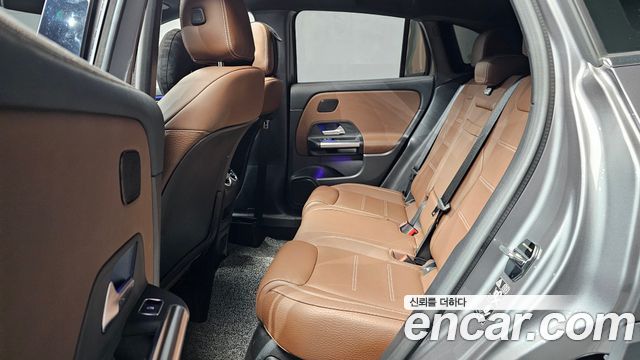 Mercedes-Benz GLA-Class GLA45 AMG 4MATIC+
