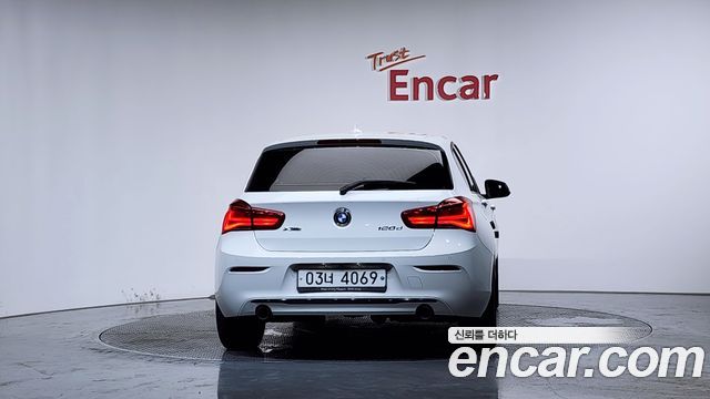 BMW 1-Series 118d Sport 5Door