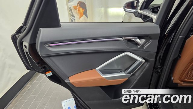 Audi Q3 35 TDI Premium