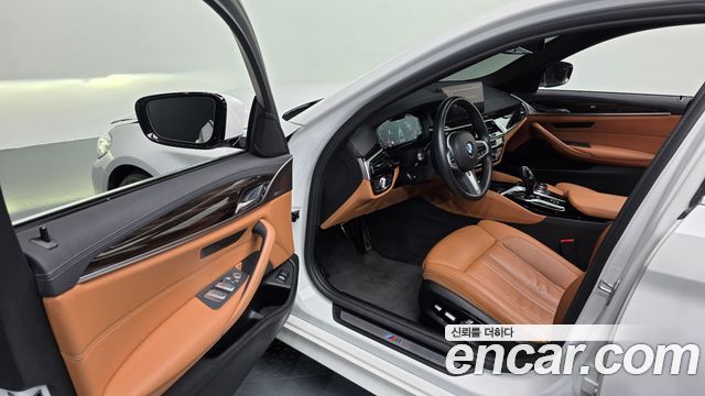 BMW 5-Series 520i M Sport