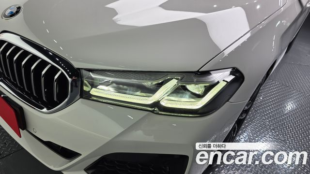 BMW 5-Series 520i M Sport