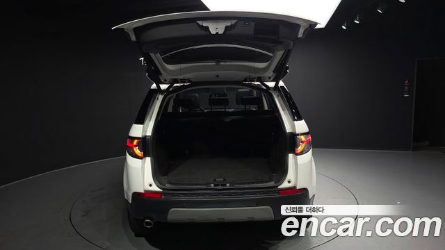Land Rover Discovery Sport 2.0 TD4 SE