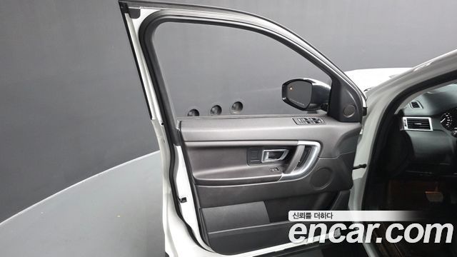 Land Rover Discovery Sport 2.0 TD4 SE