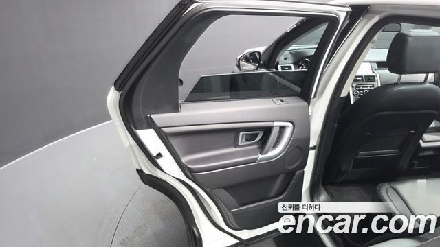 Land Rover Discovery Sport 2.0 TD4 SE