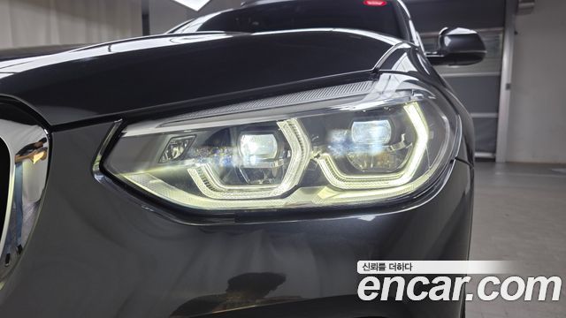 BMW X4 xDrive20i xLine