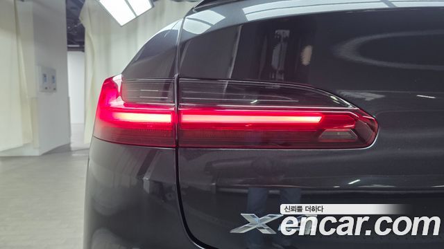 BMW X4 xDrive20i xLine