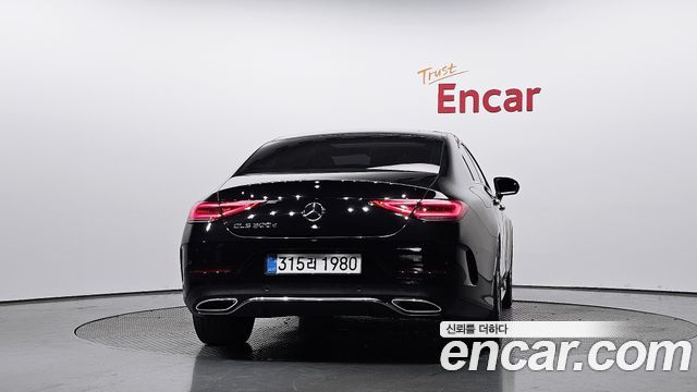 Mercedes-Benz CLS-Class CLS300d AMG Line