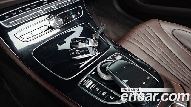Mercedes-Benz CLS-Class CLS300d AMG Line