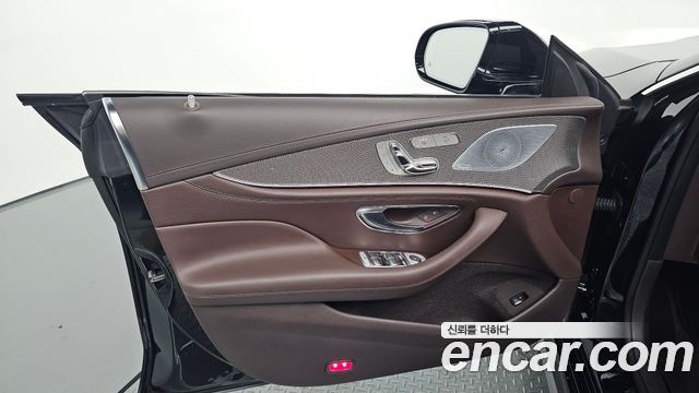 Mercedes-Benz CLS-Class CLS300d AMG Line