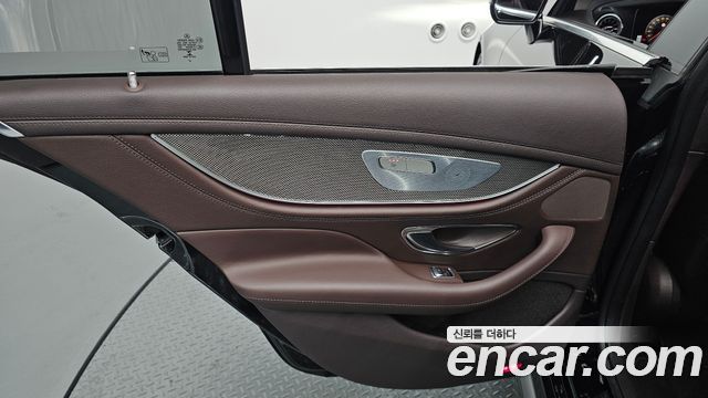 Mercedes-Benz CLS-Class CLS300d AMG Line
