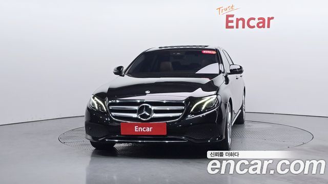 Mercedes-Benz E-Class E200 Avantgarde