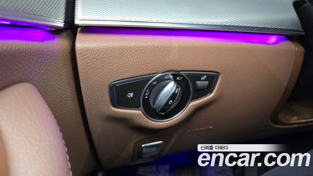 Mercedes-Benz E-Class E200 Avantgarde