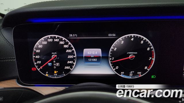 Mercedes-Benz E-Class E300 Exclusive