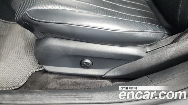 Mercedes-Benz E-Class E300 Exclusive