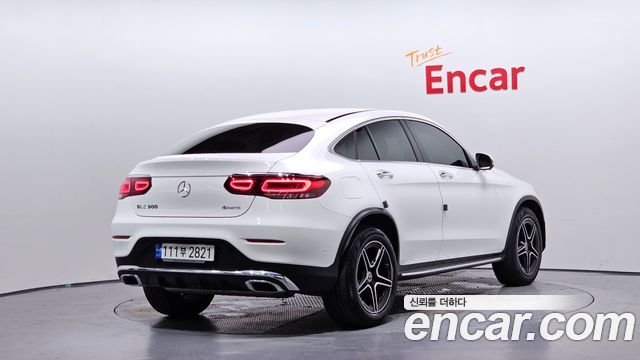 Mercedes-Benz GLC-Class GCL300 4MATIC Coupe