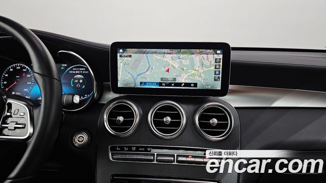 Mercedes-Benz GLC-Class GCL300 4MATIC Coupe