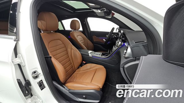 Mercedes-Benz GLC-Class GCL300 4MATIC Coupe