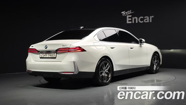 BMW 5-Series 530i xDrive