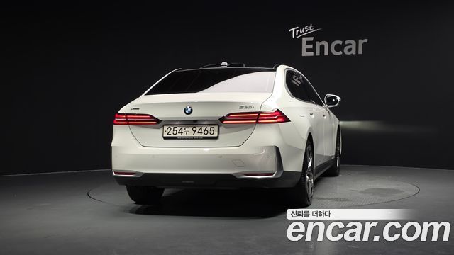 BMW 5-Series 530i xDrive