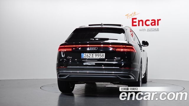 Audi Q8 45 TDI Quattro Premium