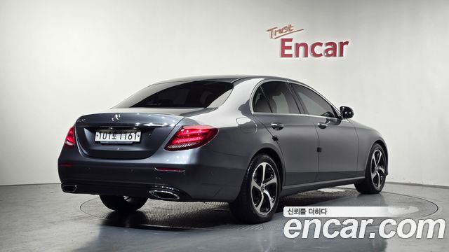 Mercedes-Benz E-Class E250 Avantgarde