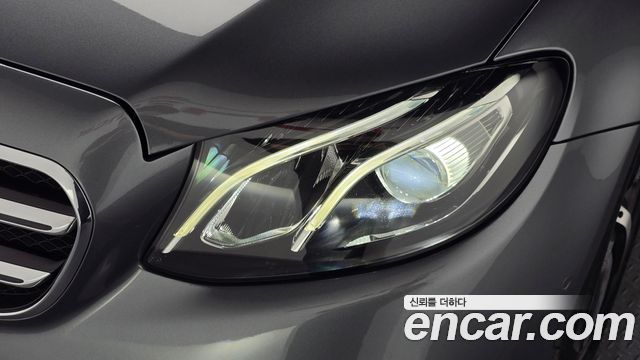 Mercedes-Benz E-Class E250 Avantgarde