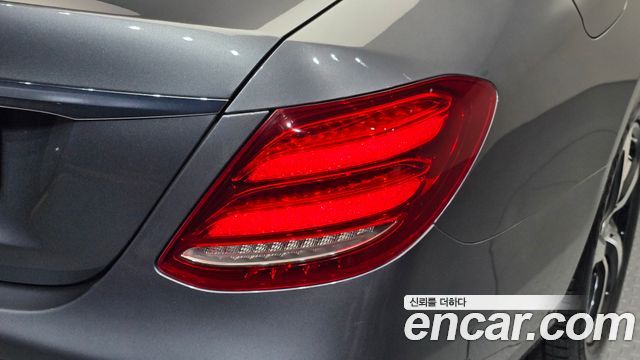 Mercedes-Benz E-Class E250 Avantgarde