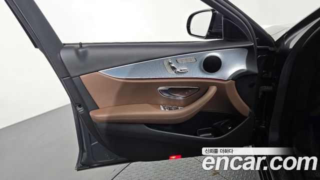 Mercedes-Benz E-Class E250 Avantgarde