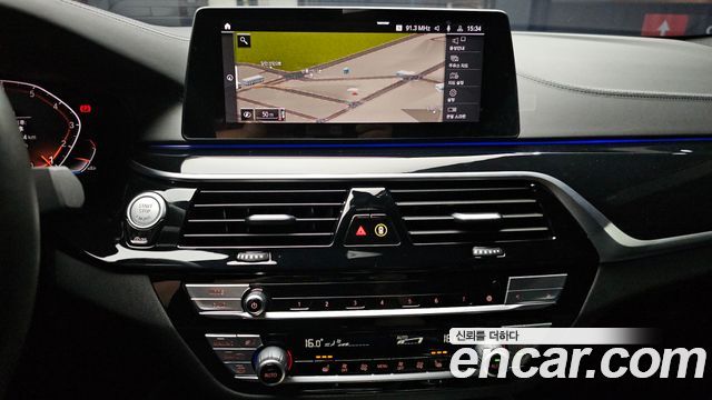 BMW 5-Series 520i M Sport