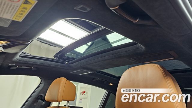 BMW 7-Series 740Li xDrive Design Pure Excellence