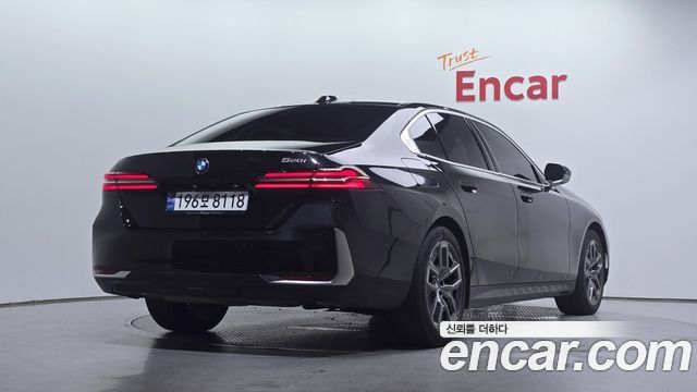 BMW 5-Series 520i