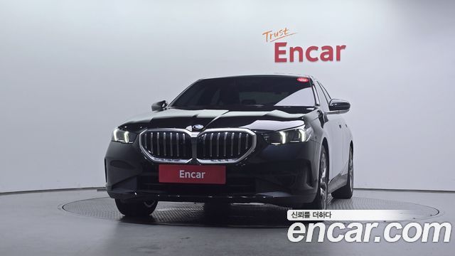 BMW 5-Series 520i