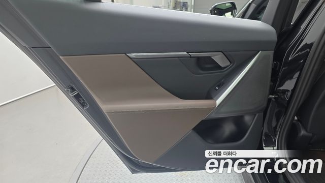 BMW 5-Series 520i