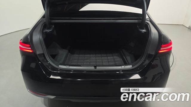 BMW 5-Series 520i