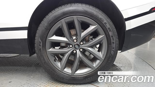 Land Rover Range Rover Velar 2.0 P400E Dynamic SE