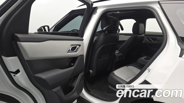 Land Rover Range Rover Velar 2.0 P400E Dynamic SE