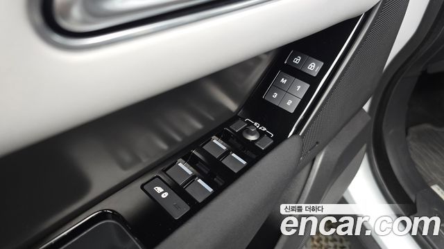 Land Rover Range Rover Velar 2.0 P400E Dynamic SE