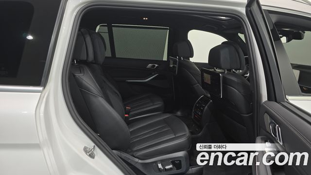 BMW X7 xDrive 40i M Sport 6STR