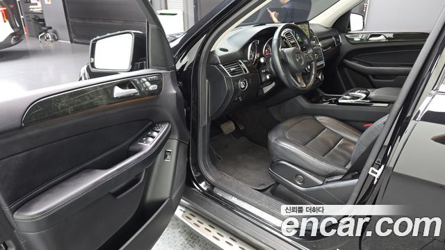 Mercedes-Benz GLE-Class GLE350 d 4MATIC