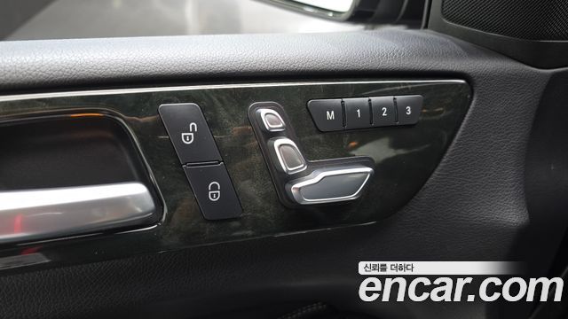 Mercedes-Benz GLE-Class GLE350 d 4MATIC